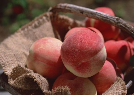 桃子的营养价值有哪些 桃子的功效与作用